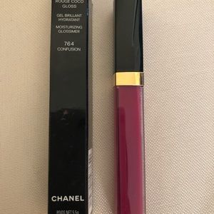 Chanel NIB Rouge Coco Gloss in Confusion
